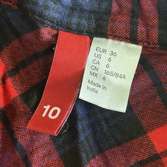 H&M Oversized Soft Plaid Button Down Shirt ASO Clara Oswald - Picture 5 of 9